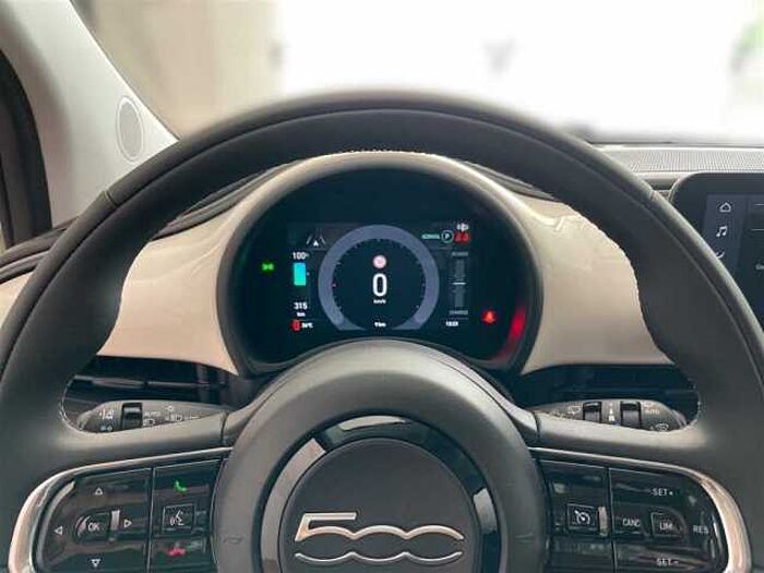 Fiat 500e 'Neuer 500' Navi, Parksensoren, CarPlay, Sitzheizung