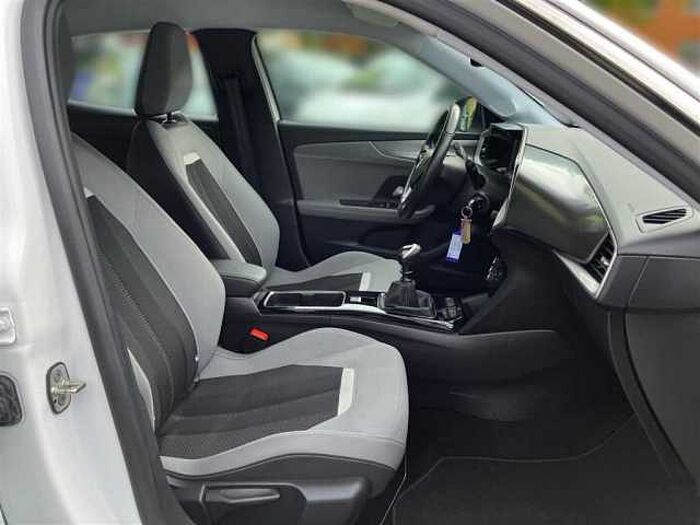 Opel Mokka 1.2T Elegance Kamera LED PDC Sitz+Lenkradheizung