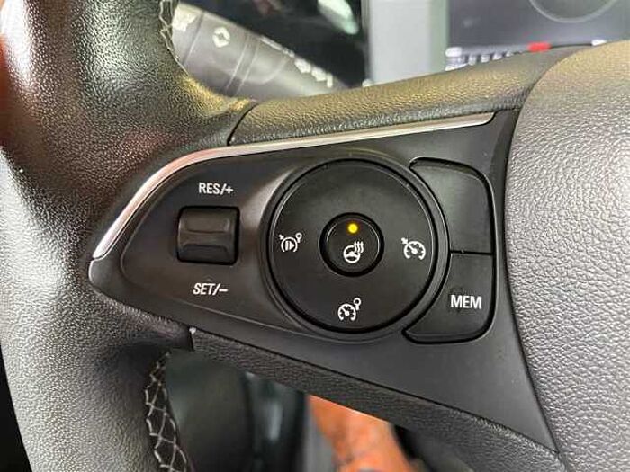 Opel Mokka 1.2T Edition Navi LED Kamera PDC Sitz+Lenkradheizung
