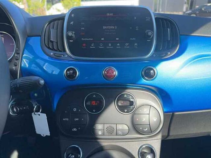Fiat 500 LAUNCH EDITION CarPlay, Klimaautom. , Parksensoren