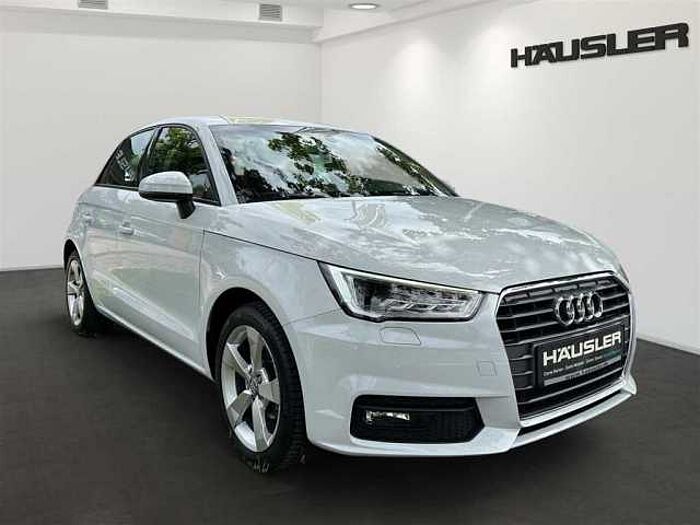 Audi A1 1.0 TFSI Sportback*Sport*Xenon*Navi*PDC