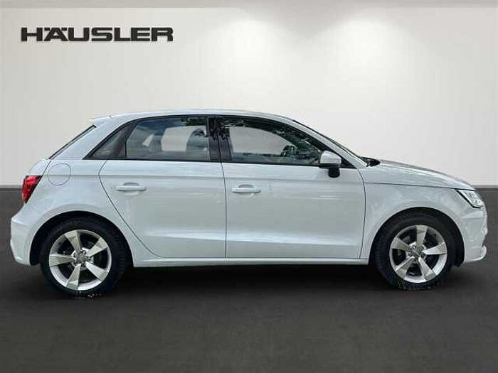 Audi A1 1.0 TFSI Sportback*Sport*Xenon*Navi*PDC