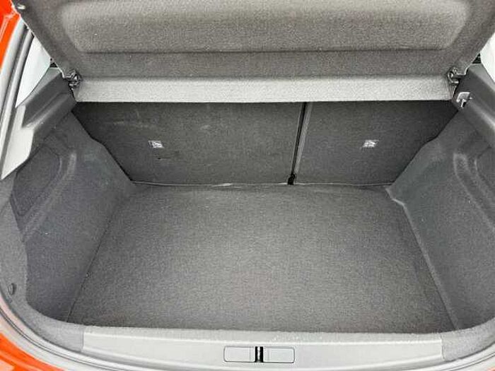 Opel Corsa Elegance 1.2 Allwetterreifen*CarPlay*Sitz-u.Lenkradheizung*Isofix*Tempo