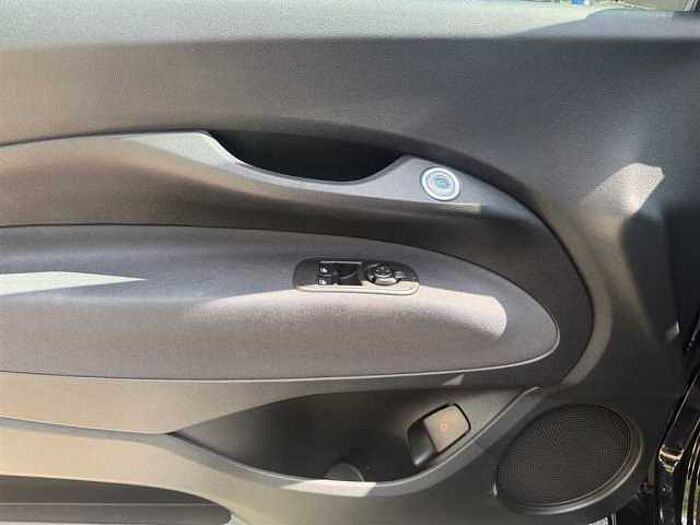 Fiat 500e 3+1 ICON Kamera,Klimaautom.,Keyless-Go