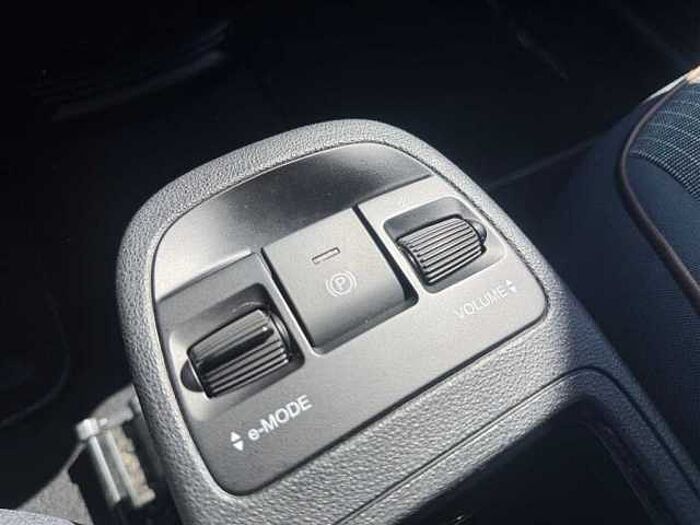 Fiat 500e 3+1 ICON Kamera,Klimaautom.,Keyless-Go