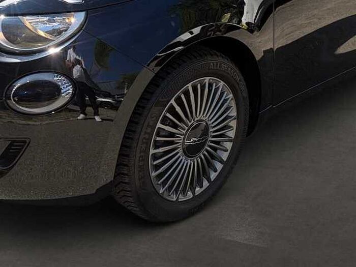 Fiat 500e 3+1 ICON Kamera,Klimaautom.,Keyless-Go