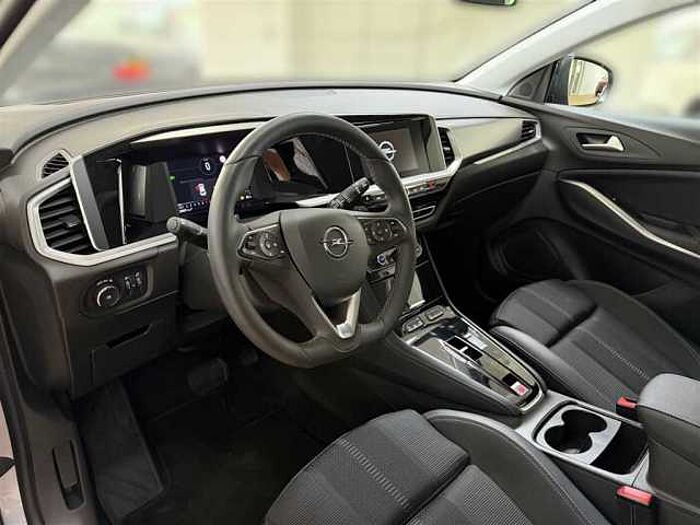 Opel Grandland X Enjoy/1.2T/Klimaut. /PDC/Kamera/SHZ/LHZ/