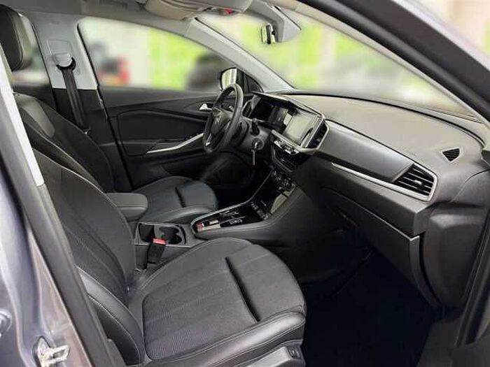 Opel Grandland X Enjoy/1.2T/Klimaut. /PDC/Kamera/SHZ/LHZ/