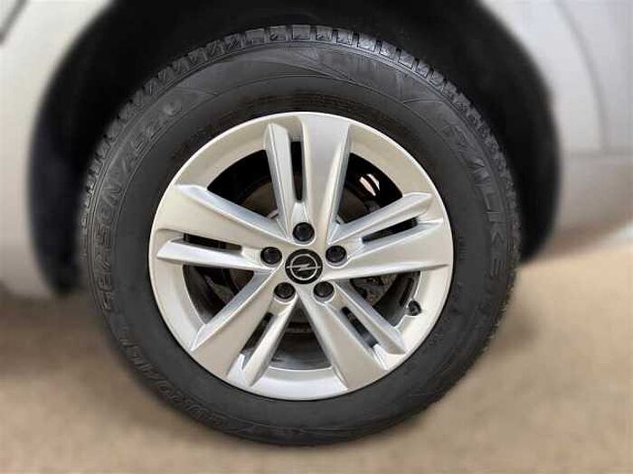 Opel Grandland X Enjoy/1.2T/Klimaut. /PDC/Kamera/SHZ/LHZ/