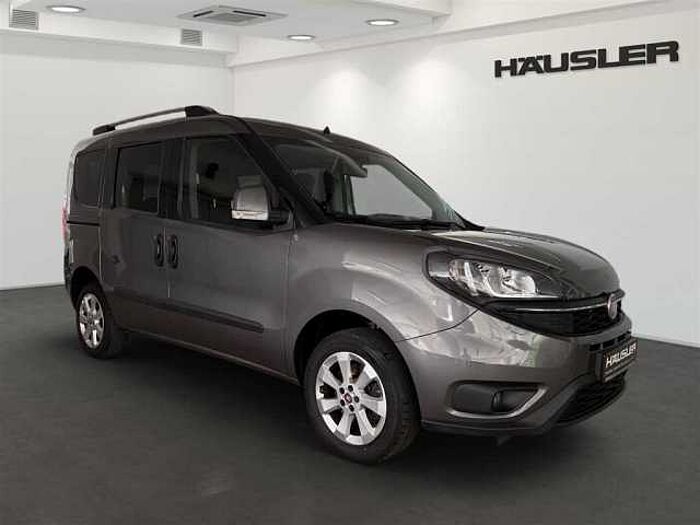 Fiat Doblo 1.4T/Klimaaut. /PDC/SHZ/5 Sitze