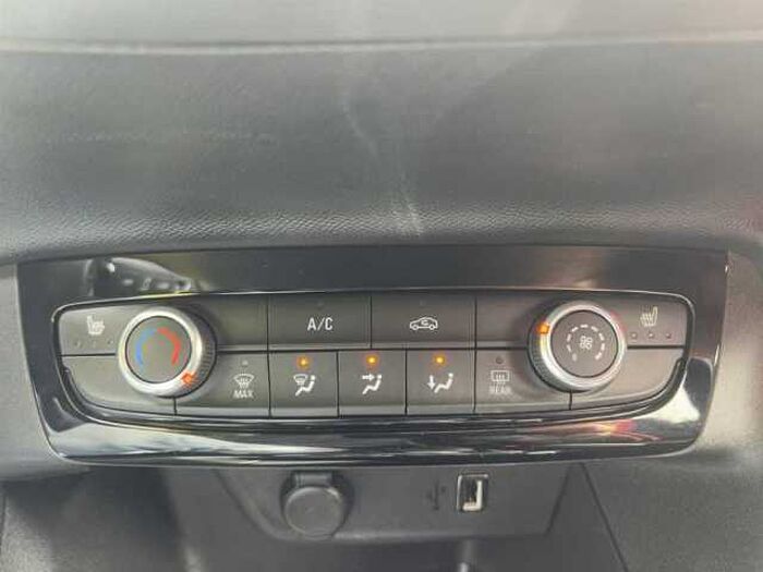 Opel Corsa GS Line 1.2T Kamera, LED, Navi, Klima