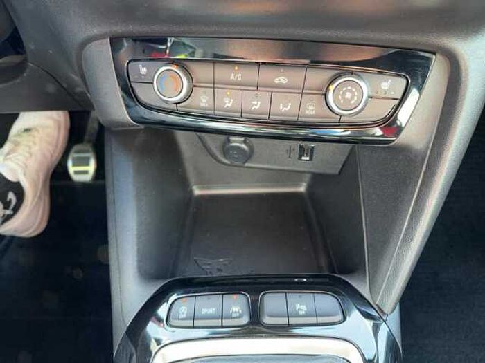 Opel Corsa GS 1.2T*Carplay*LED*Kamera*SHZ