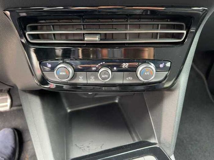 Opel Mokka Ultimate 130Ps Navi LED PDC ACC Carplay Leder uvm.
