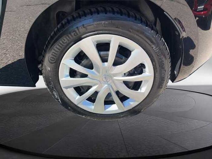 Opel Corsa mit Tempomat, Android Auto, Allwetterbereifung