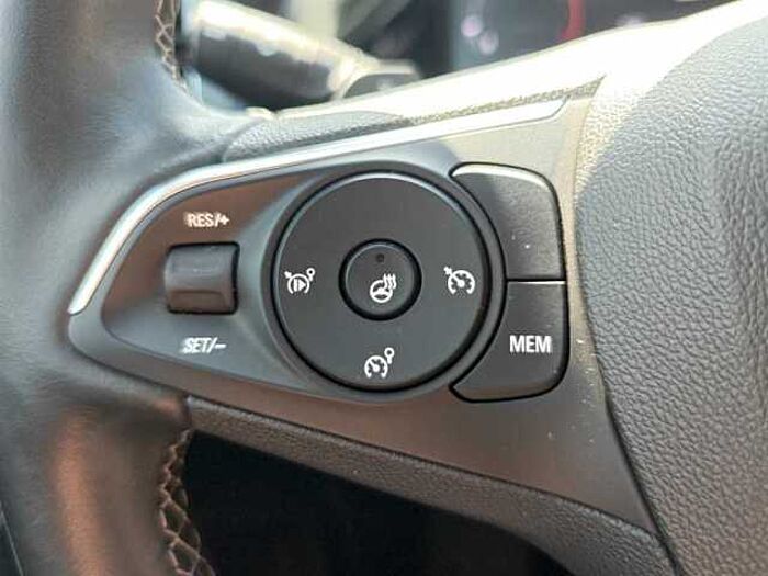 Opel Grandland X 1.2 GS Line mit Scheibenheizung*Navi*RFK