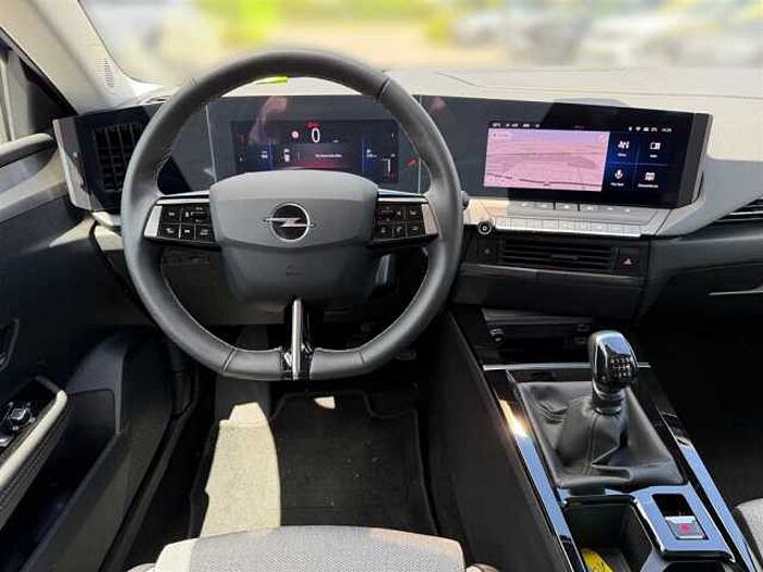 Opel Astra Elegance 1.2 5-Türer Navi*Sitz-u.Lenkradheizung*PDC*Kamera*Keyless*Isofix