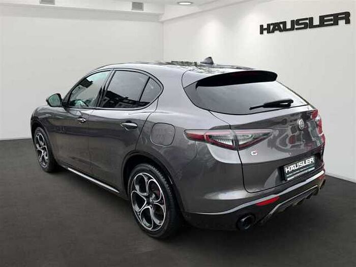Alfa Romeo Stelvio 2.2D AT Veloce ACC PDC Kamera Navi Sitz+Lenkradheizung