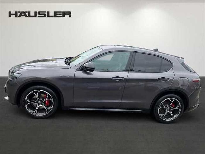 Alfa Romeo Stelvio 2.2D AT Veloce ACC PDC Kamera Navi Sitz+Lenkradheizung