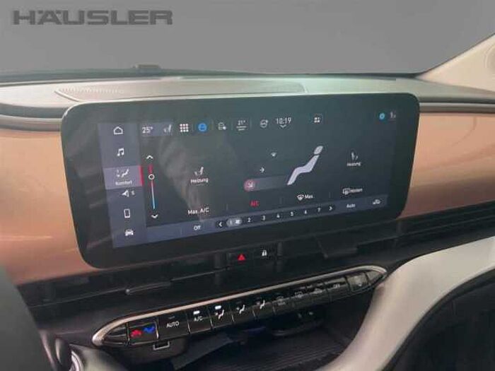 Fiat 500e ICON Rückfahrkamera Klimaautomatik Panoramadach Navi