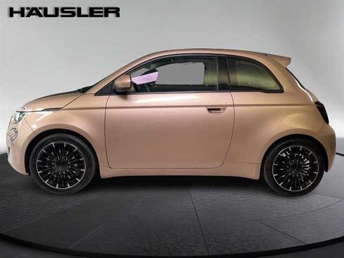 Fiat 500e ICON Rückfahrkamera Klimaautomatik Panoramadach Navi