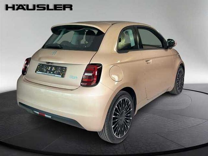 Fiat 500e ICON Rückfahrkamera Klimaautomatik Panoramadach Navi