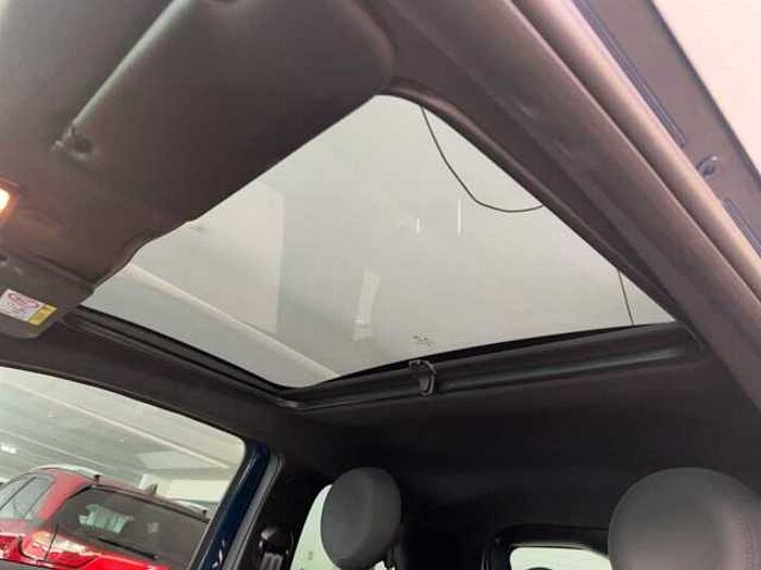 Fiat 500 1.0 GSE Klimaautoamtik Einparkhilfe hinten Navi