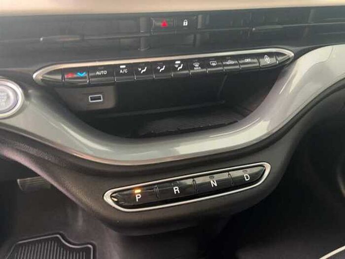 Fiat 500e PDC Rückfahrkamera Klimaautomatik Sitzheizung
