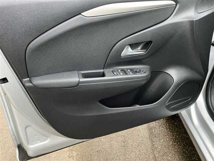 Opel Corsa 1.2 Edition LED PDC Klima Tempomat Bluetooth