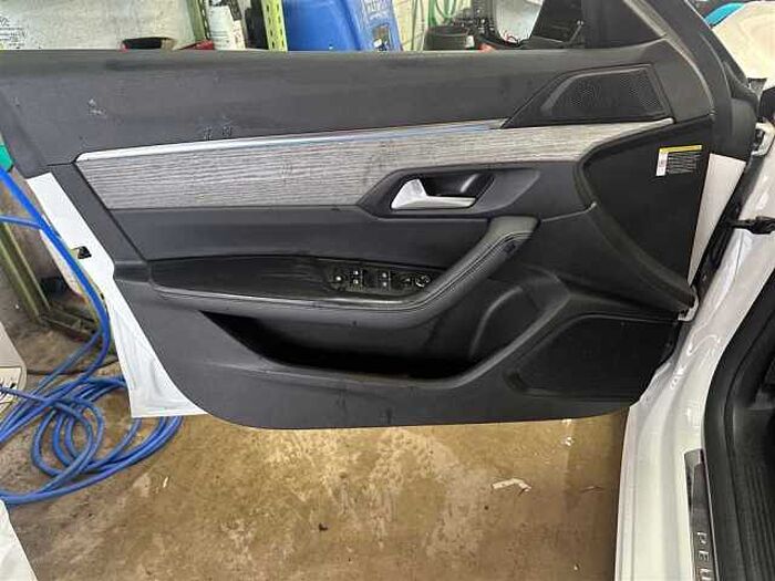 Peugeot 508 SW Allure Navi Panorama ACC LED SHZ Carplay uvm.