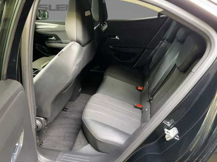 Opel Mokka 1.2T Elegance Kamera Sitzheizung CarPlay LED