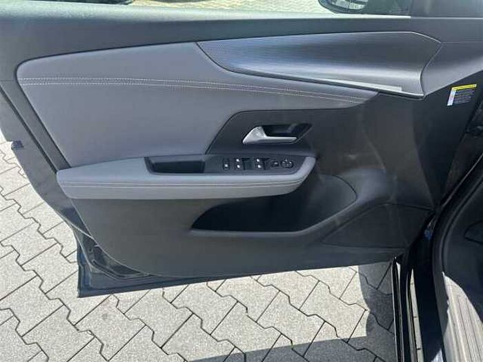 Opel Mokka Elegance 130Ps Automatik Navi Kamera LED ACC Carplay uvm.