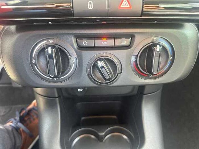 Citroen C3 YOU! 82Ps LED Parkpilot Sitzheizung Klima Uvm.