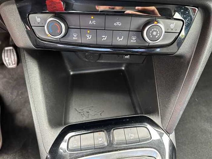 Opel Corsa Edition 75Ps Navi DAB Kamera PDC SHZ Tempomat Carplay uvm.
