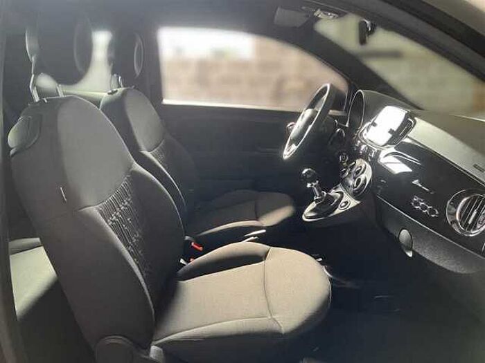 Fiat 500 1.0 Hybrid PDC Klima CarPlay Tempomat Alufelgen