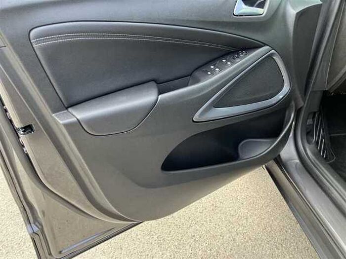 Opel Crossland X 1.2T AT Elegance PDC Kamera Sitz+Lenkradheizung
