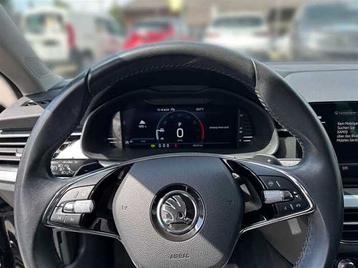 SKODA Kamiq Tour 110Ps Automatik Navi LED PDC SHZ Carplay uvm.