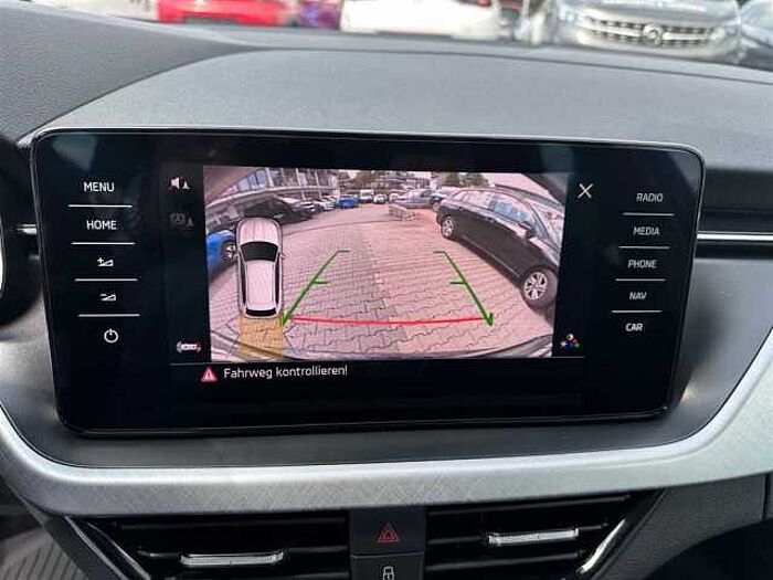 SKODA Kamiq Tour 110Ps Automatik Navi LED PDC SHZ Carplay uvm.