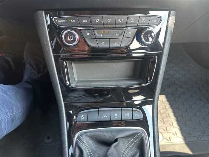 Opel Astra K ST Elegance Navi LED Kamera PDC SHZ Carplay uvm.