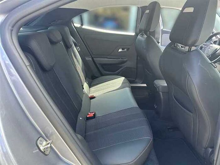 Opel Mokka Elegance Kamera LED PDC SHZ Carplay uvm.