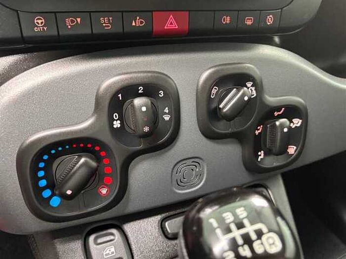 Fiat Panda 1.0 Klimaanlage Multifunktionslenkrad Start-Stop