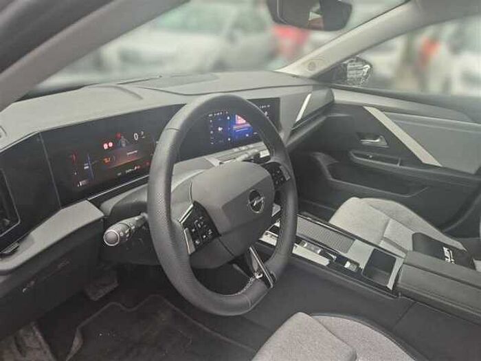 Opel Astra L Elegance Automatik Allwetterreifen