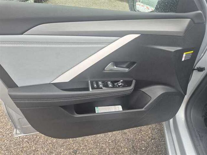 Opel Astra L Elegance Automatik Allwetterreifen