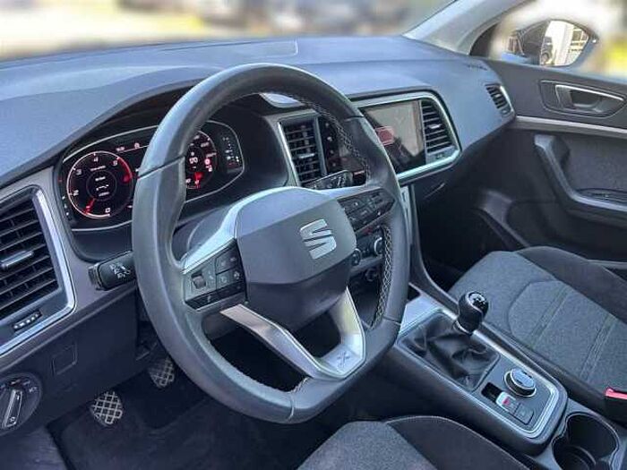 SEAT Ateca 2.0 TDI Xperience AHK, NAVI, Lenkradheiz. ,