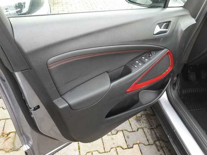 Opel Crossland X GS Line 1.2T klima, Kamera, Sitz. u. Lenkradheizung,