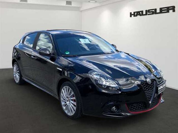 Alfa Romeo Giulietta 1.4T Sport Xenon Navi Leder PDC Sitzheizung Carbon-Paket