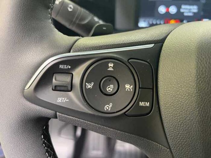Opel Mokka Navigation Einparkhilfe Carplay Kamera uvm.