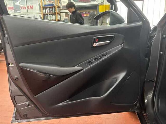 Mazda 2 1.5 SKYACTIV-G 90 Kizoku Klima, Kamera, Sitzheizung