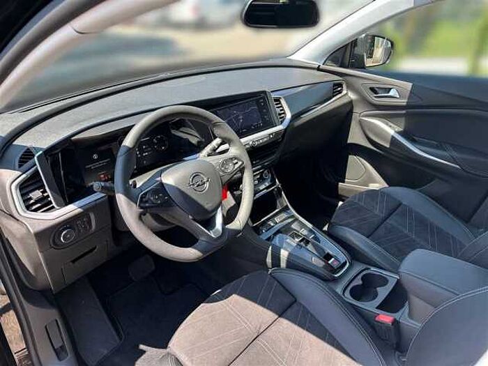 Opel Grandland X 1.2 GS Alcantara LED Kamera Navi Carplay