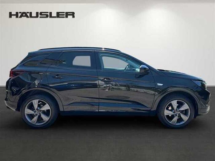 Opel Grandland X 1.2 GS Alcantara LED Kamera Navi Carplay