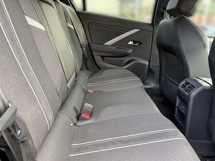 Opel Astra 1,2 GS mit SHZ, RFK, Start/Stopp-Automatik